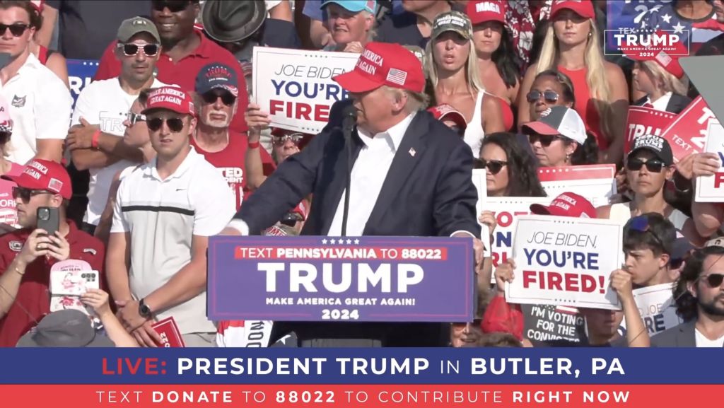 Journalist Captures Photo Of Bullet Whizzing Past Trump’s Head After It ...