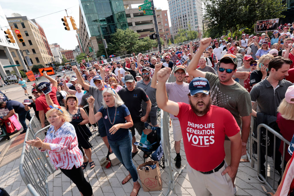 Thousands Show Up In Michigan For Trump’s First Rally Since Assassination Attempt