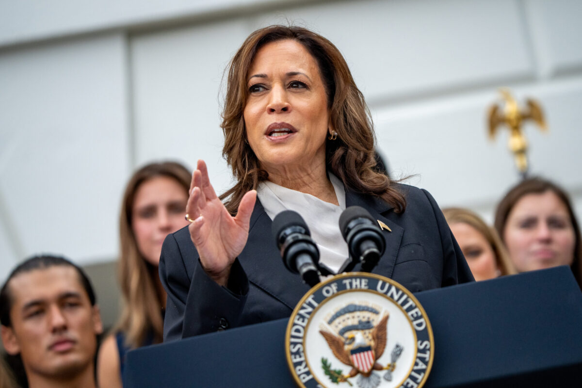 6 Dems Help Pass House Resolution Condemning VP Harris As ‘Border Czar’