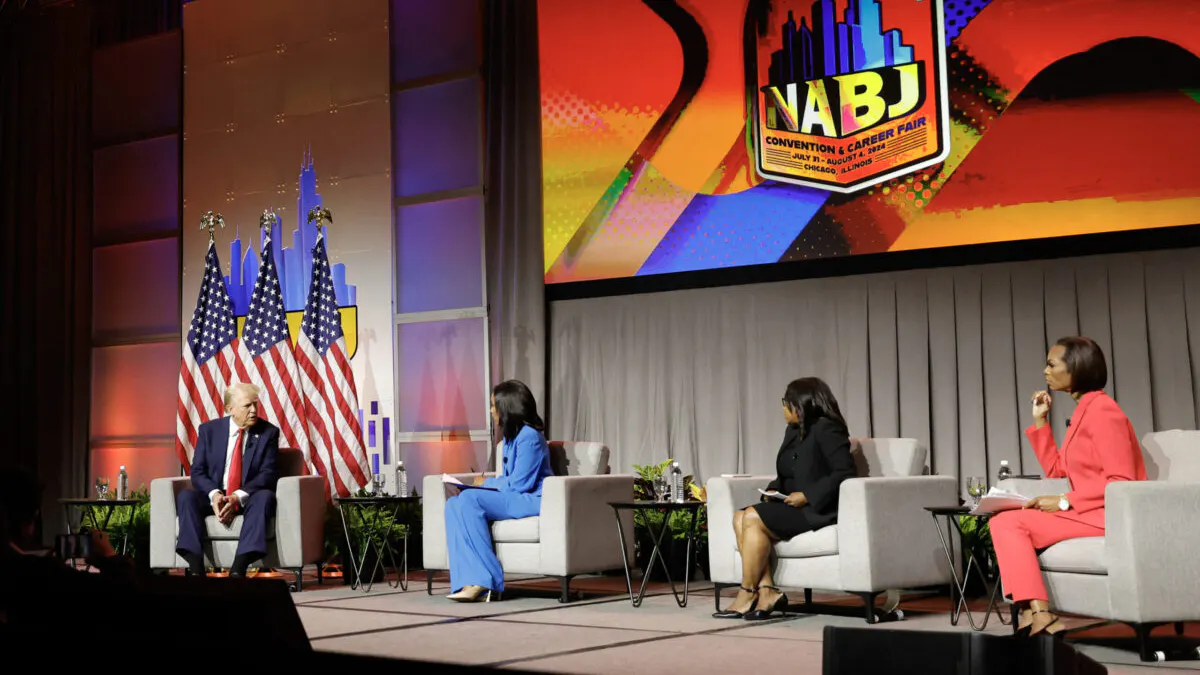 Trump Speaks At Black Journalists Conference In Chicago; Harris Skips Event