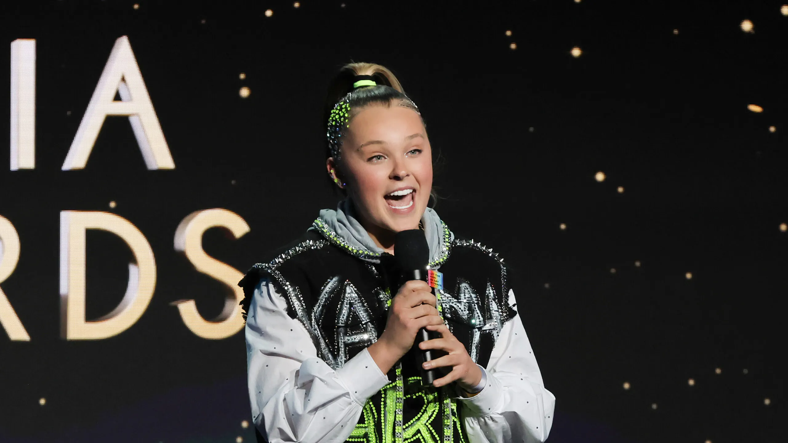 JoJo Siwa Slammed After Sharing Plans To Have Triplets Via Three Surrogates