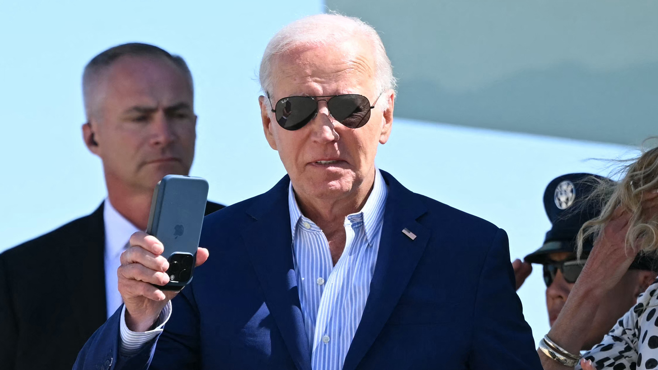 Former Obama Cabinet Official Calls On Biden To Drop Out: ‘Time Is Running Out’