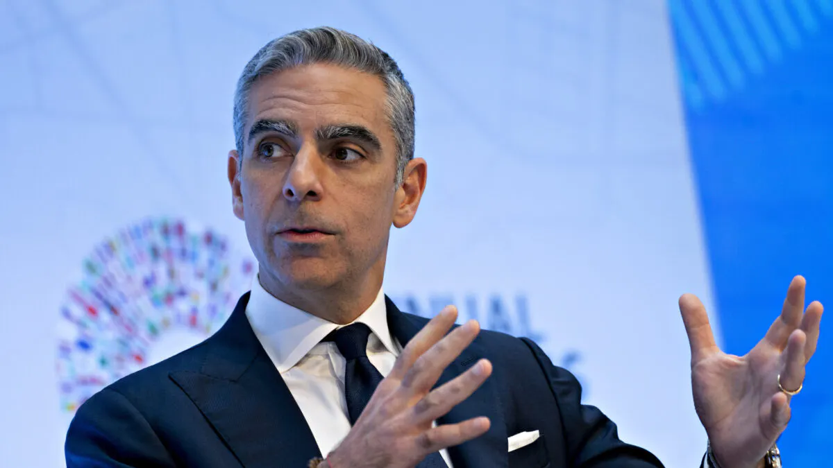 Former PayPal President Says He’s ‘Crossing The Rubicon,’ Endorses Trump