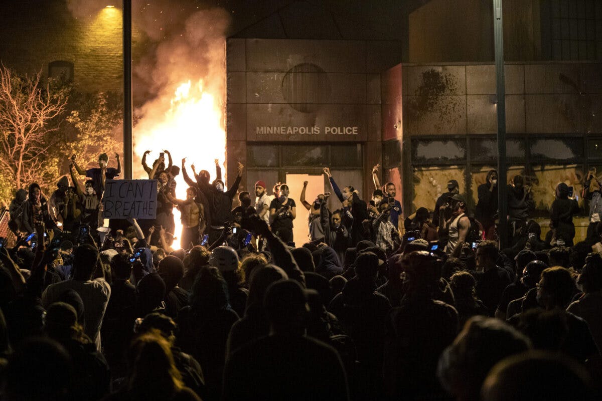 NextImg:Walz Shifted Blame To City Leaders For ‘Abject Failure’ In Response To 2020 Minneapolis Riots