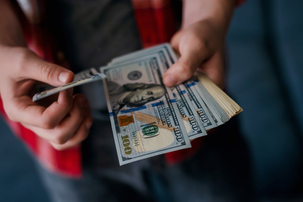 NextImg:Disastrous Universal Basic Income Experiment Saw People Work Less, Relax More