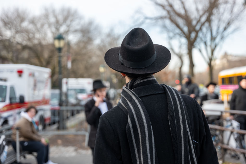 Orthodox Jew Stabbed In NYC By Attacker Reportedly Yelling ‘Free Palestine’