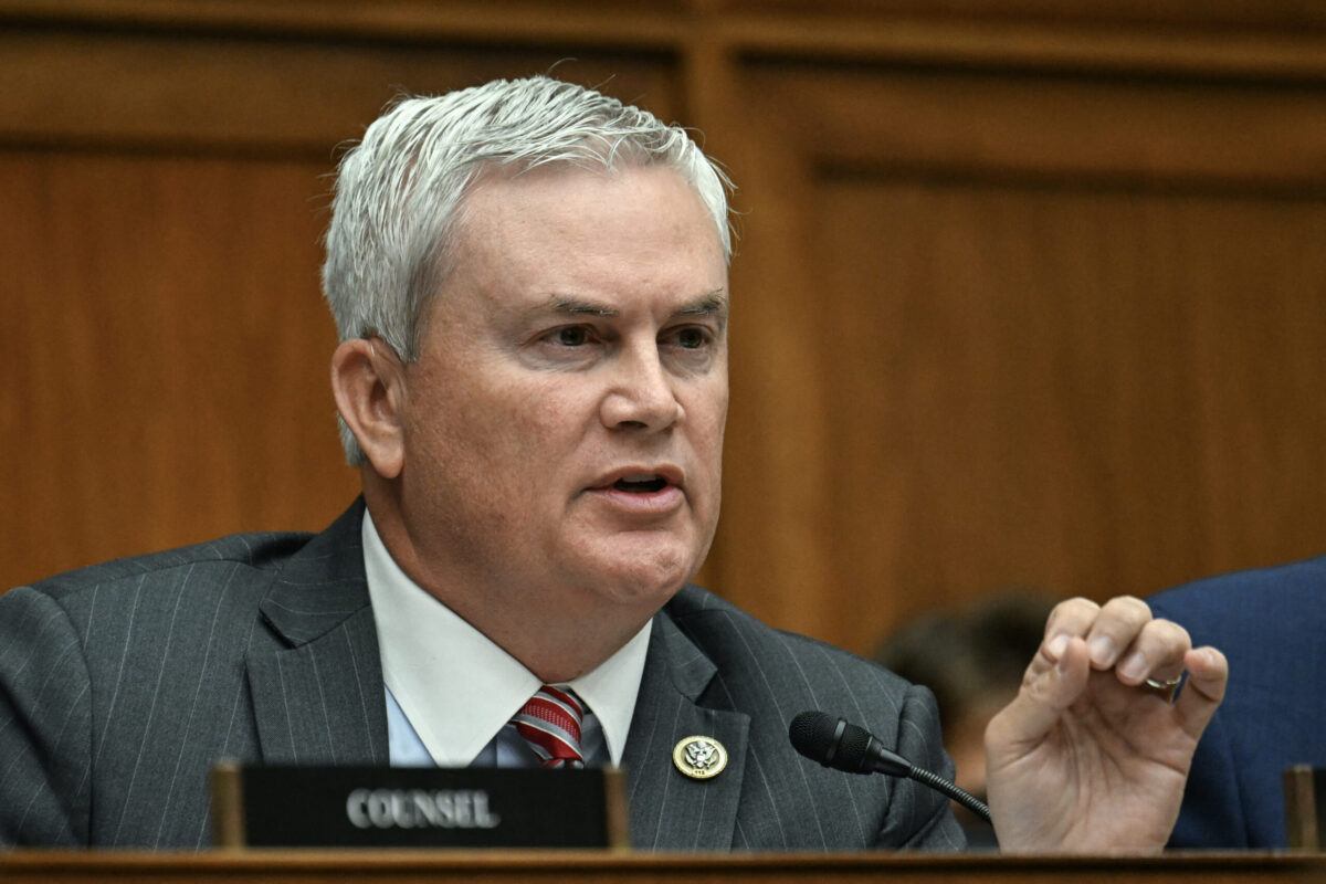 Comer announces investigation into whether Harris did ‘anything’ to resolve border crisis