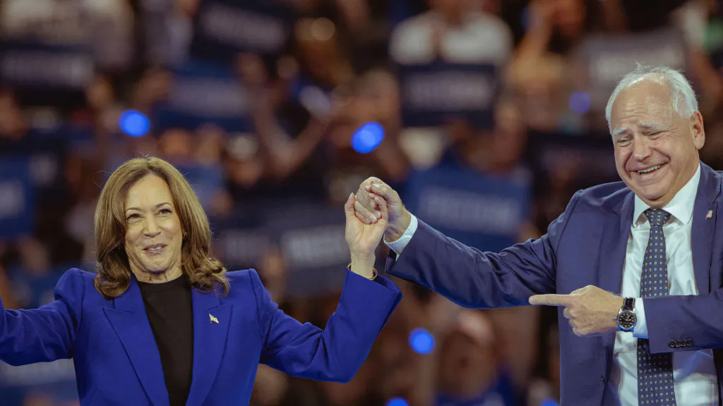 CNN Commentator Scorches Kamala For Bringing ‘Emotional Support Animal’ To Interview