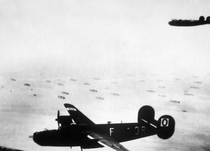 1944: A B-24 Liberator flying over the invasion Armada, heading towards the French coast. (Photo by Keystone/Getty Images)