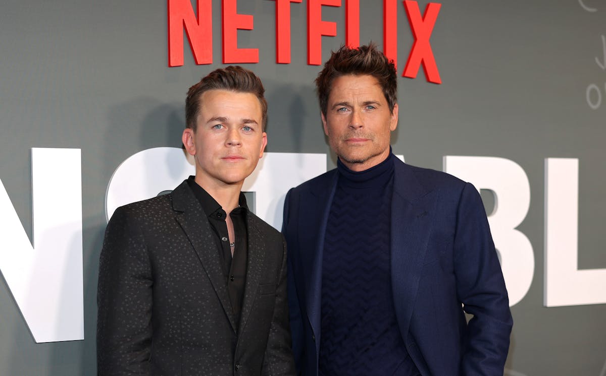 NextImg:Rob Lowe’s Son And Co-Star Says His Famous Father Is A ‘Complete Idiot’