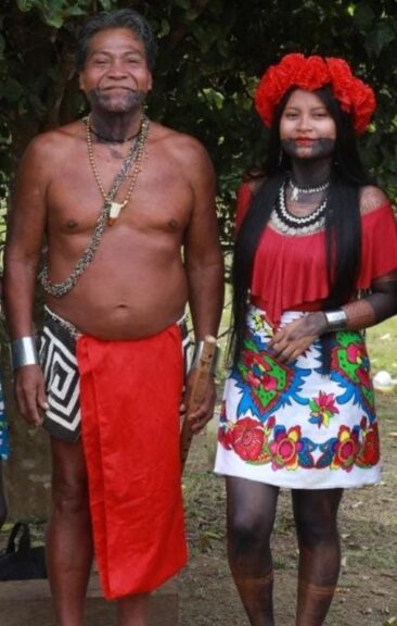 Embera couple in traditional dress. Credit: Embera tribe.