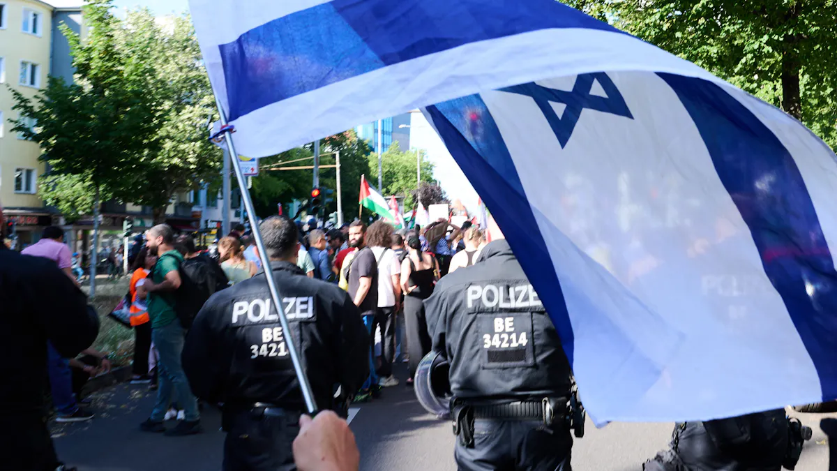 2025 Was Deadliest Year For Antisemitic Violence Since 1994, New Report Finds