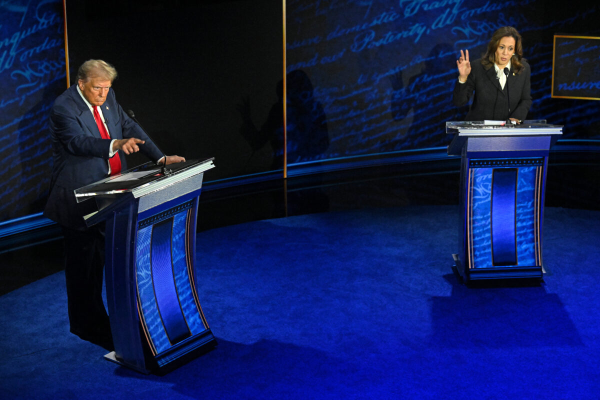 The Debate Had No Major Effect On Battleground State Polling