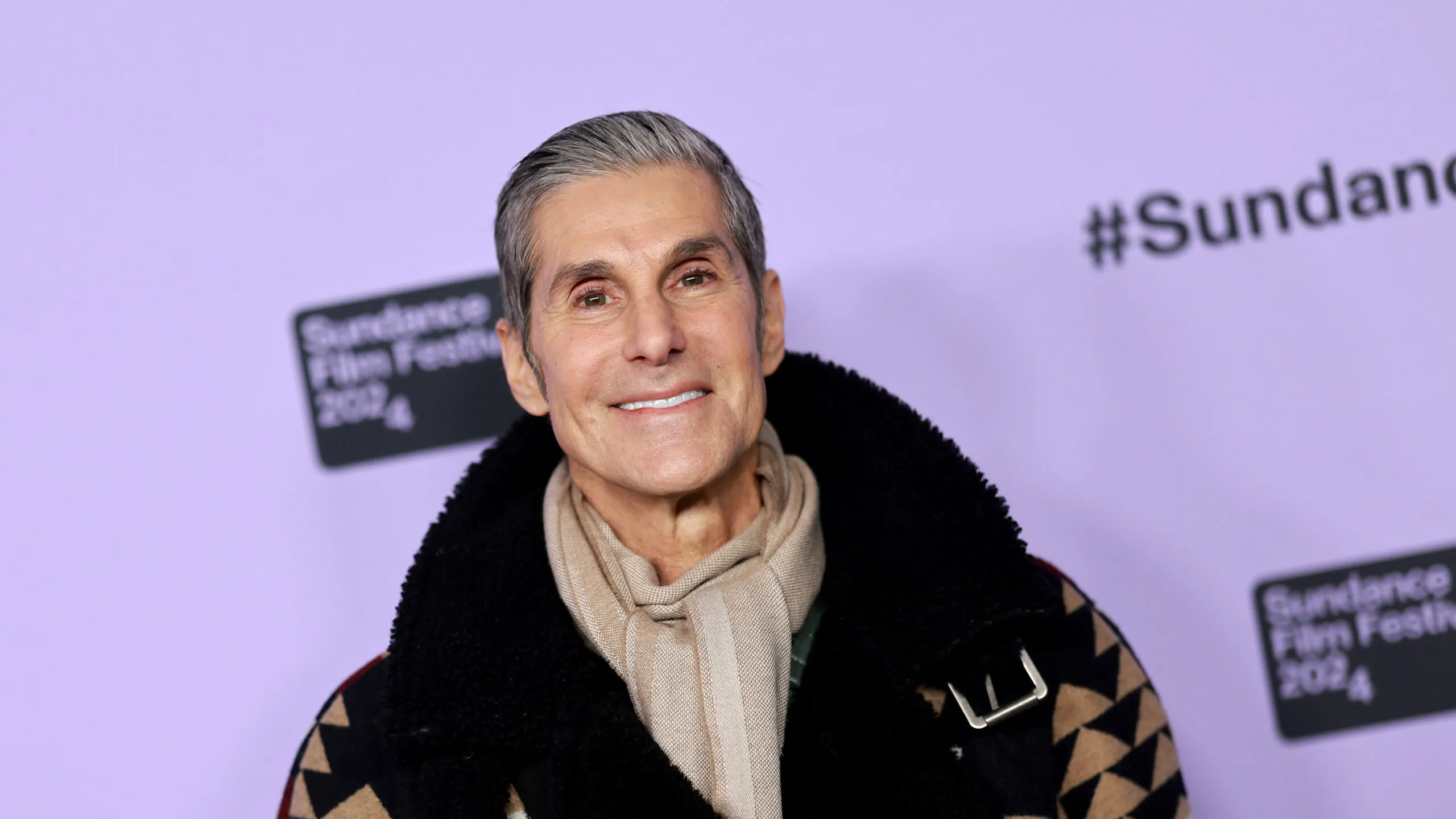 Perry Farrell Apologizes To Jane’s Addiction Bandmates Following On Stage Altercation