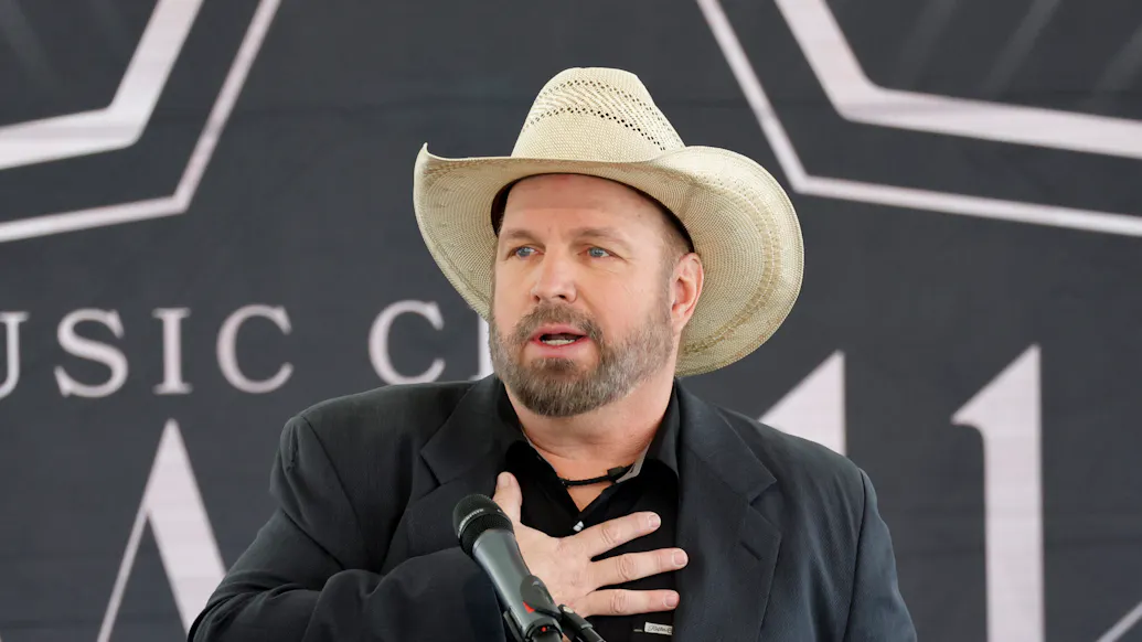 Garth Brooks Accused Of Sexual Assault By Former Employee, He Calls It ‘Extortion’
