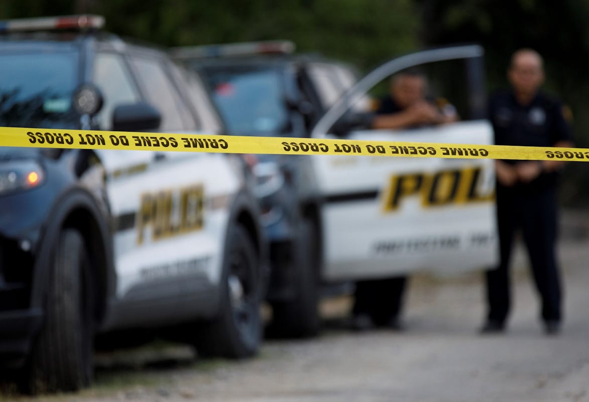 NextImg:Members Of Violent Venezuelan Gang Arrested In Texas, Apartment Complexes Under Siege: Report