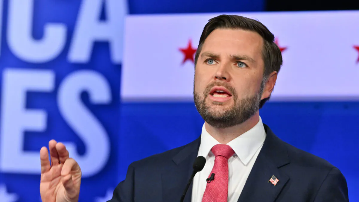 Top Pollster Predicts Vance’s Debate Performance Will Sway Undecided Voters