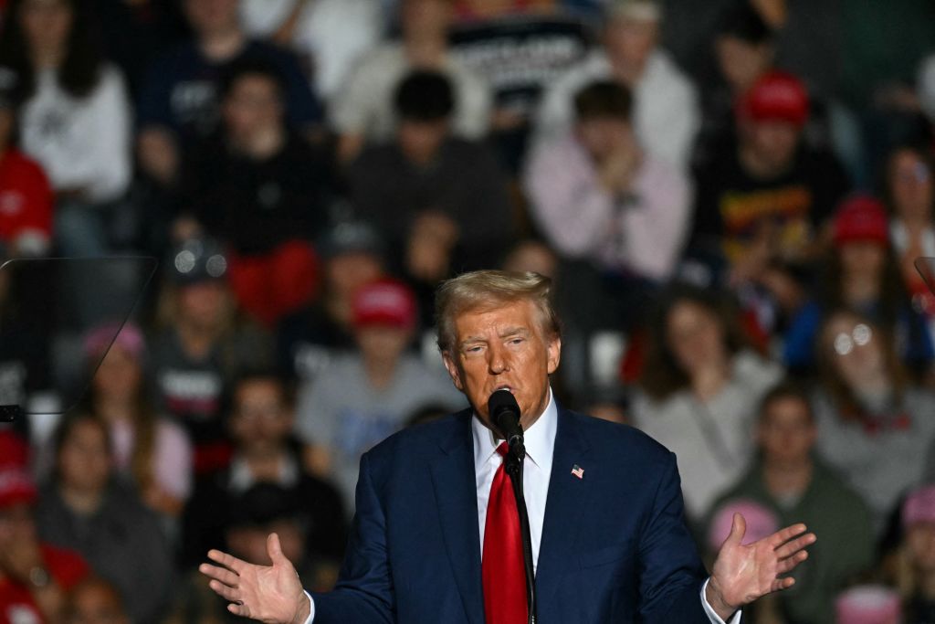 Trump Rips Into Kamala For Spending FEMA Money On ‘Housing For Illegal Migrants’