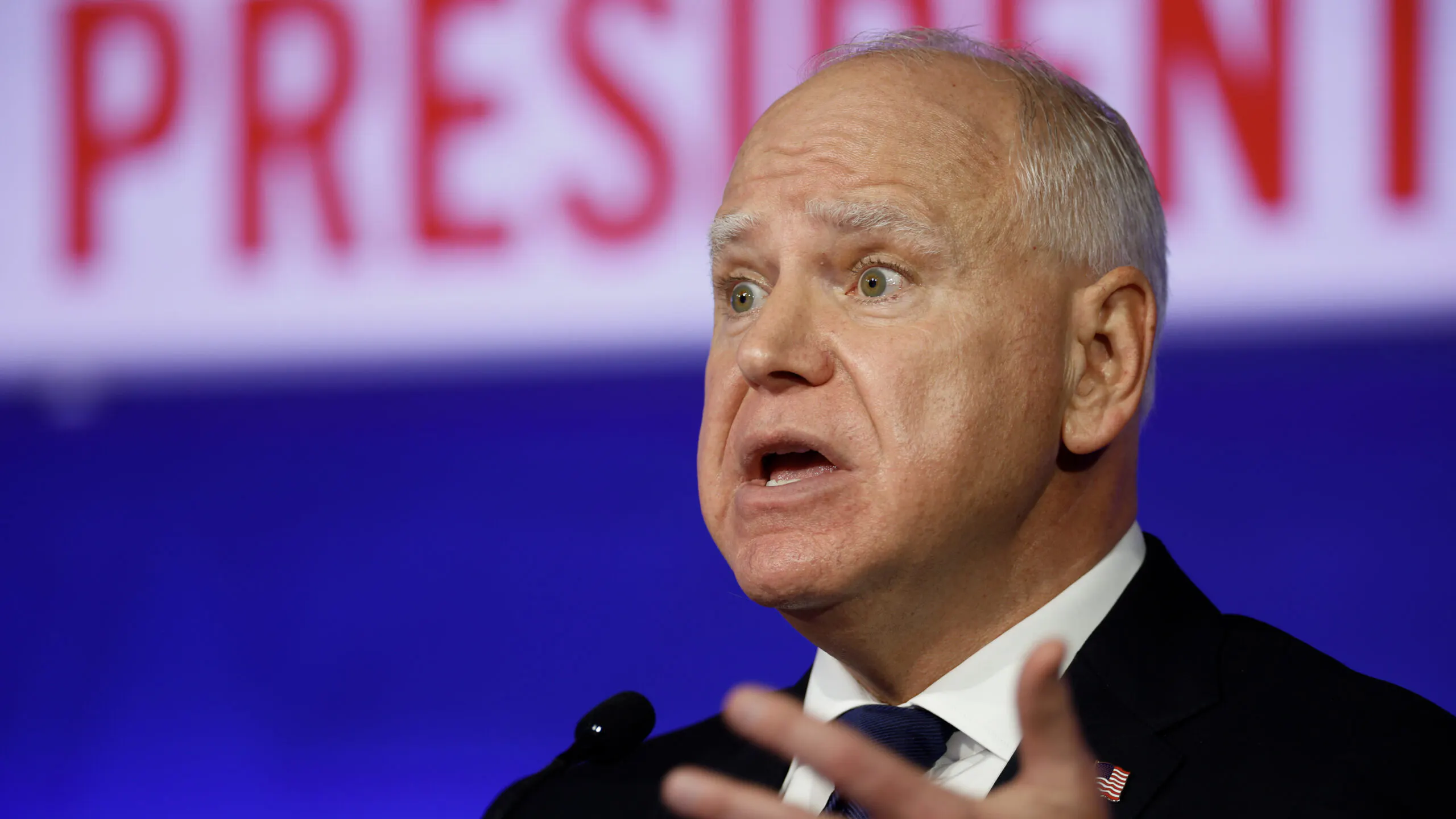 Walz: Voters Do ‘Not Need To Be Concerned With’ Difference Between Biden, Harris