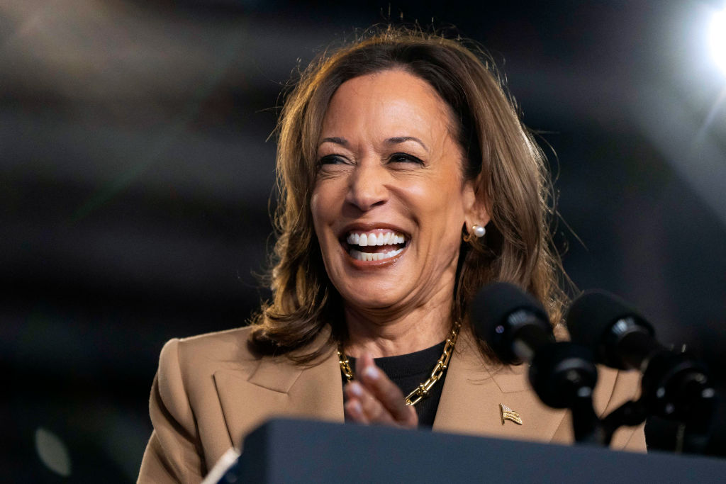 Kamala Harris Has Raised ‘Unprecedented’ $1 Billion Since Becoming Nominee