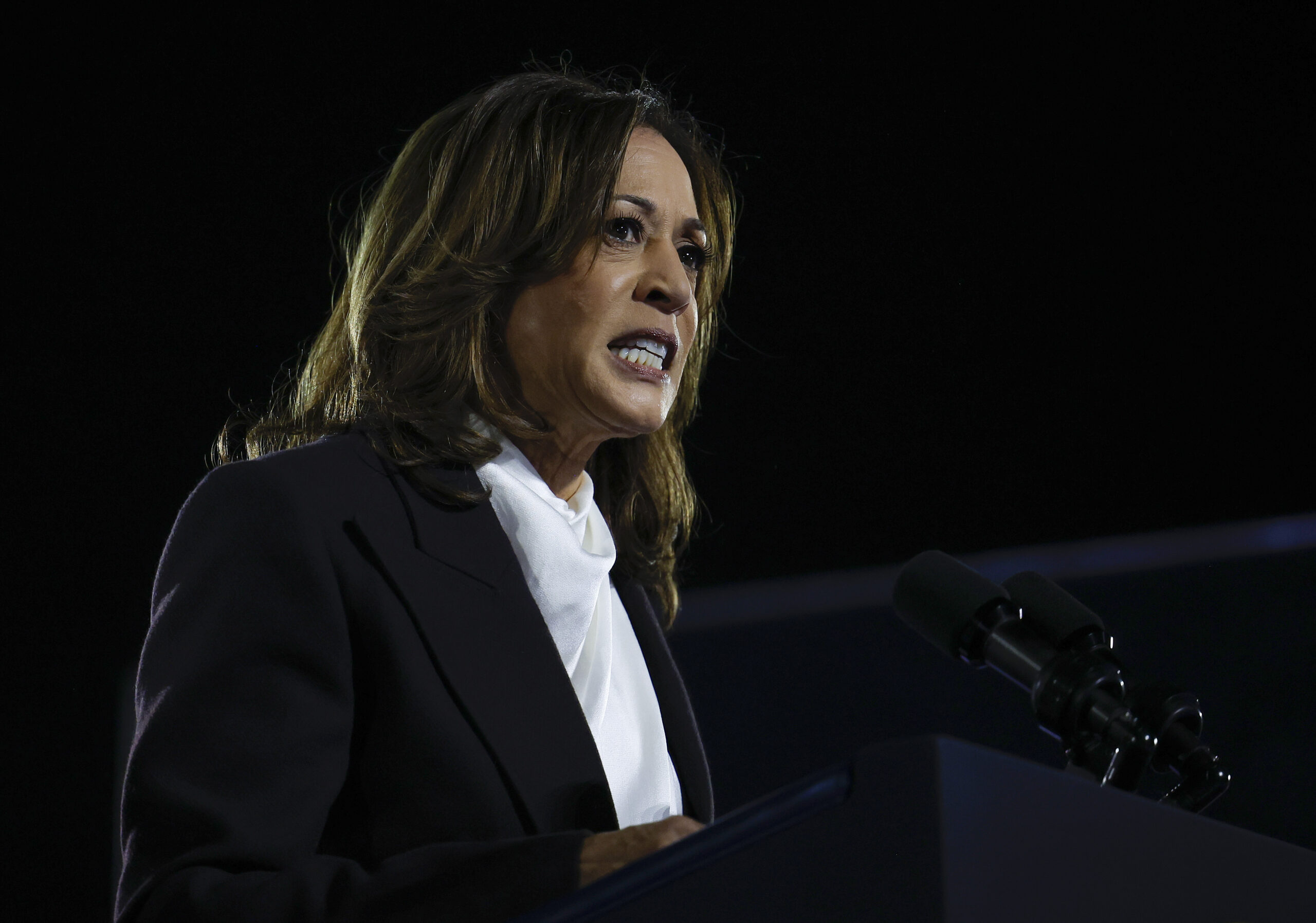 ‘Unwavering Commitment To Justice, Equity’: NAACP Bestows Award On Kamala Harris