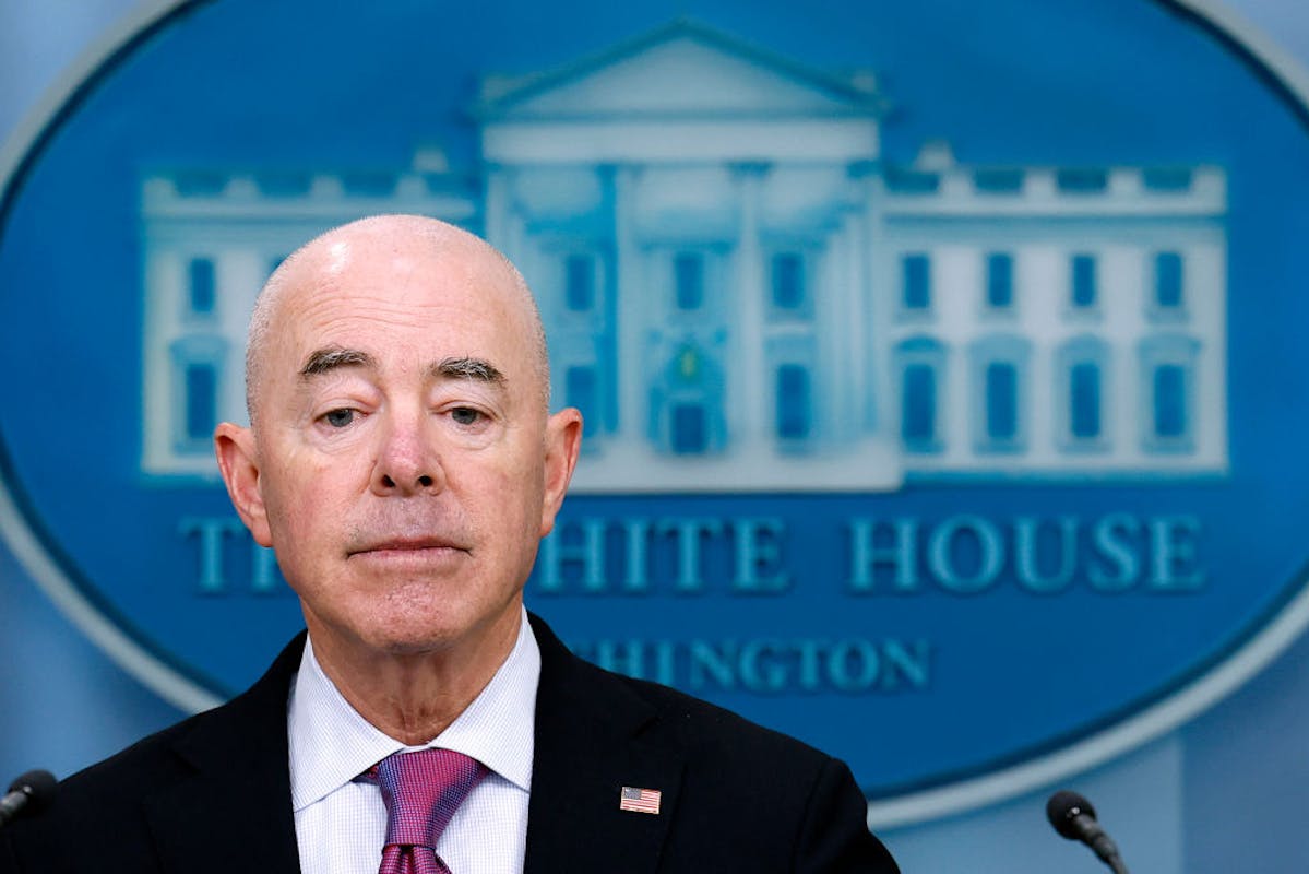 WATCH: Biden DHS Sec Bravely … Runs Away When Confronted Over Border He Never Secured