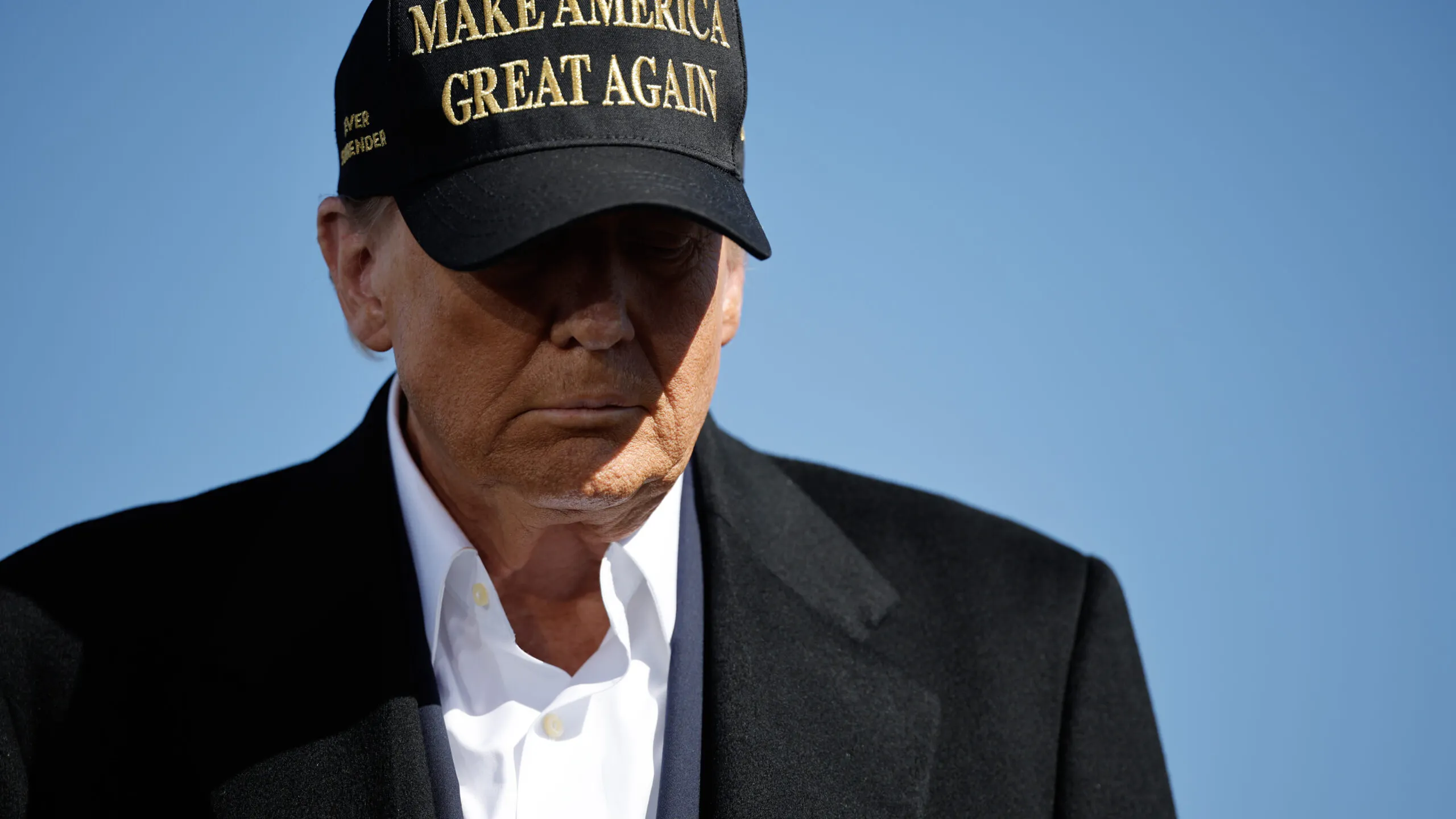 In Final Days, Trump Guns For Battleground States