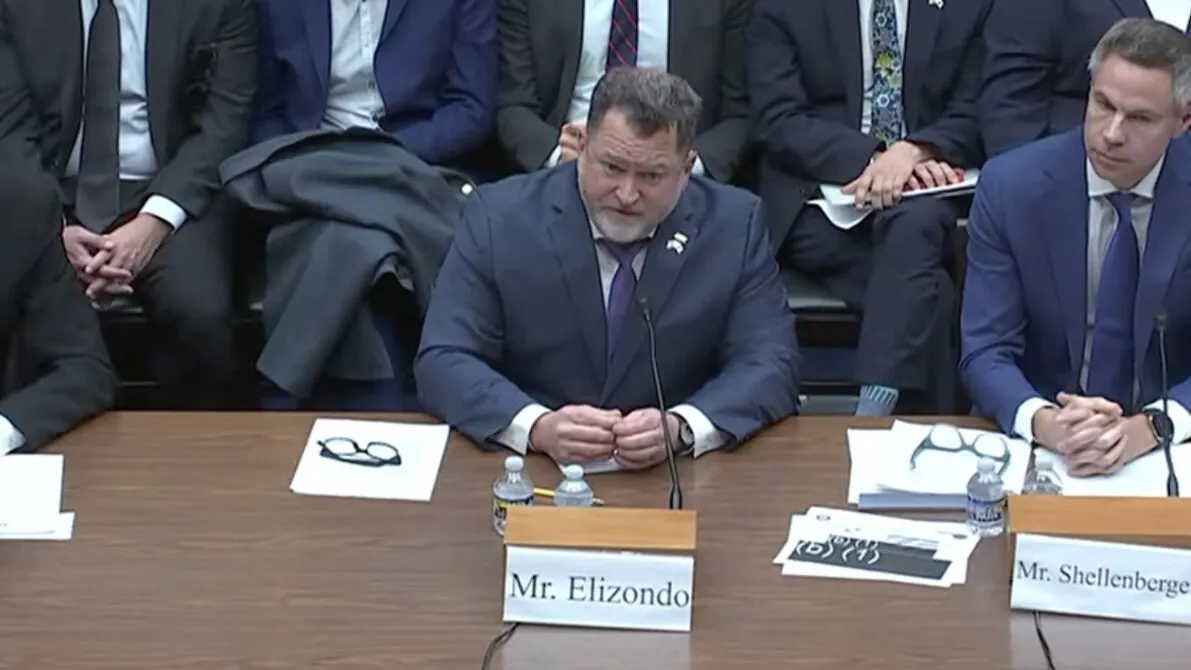 Former Pentagon Official Testifies Govt Is Restricting What He Can Say About UFO Retrievals