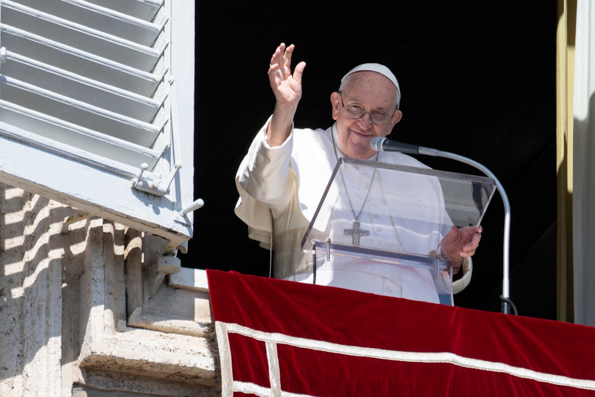 NextImg:After ‘Crisis’ This Morning, Pope Francis Remains In Critical Condition