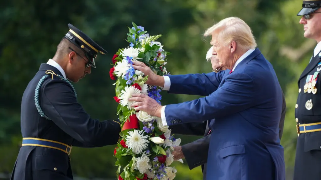 Trump Visits Arlington National Cemetery On Eve Of Inauguration
