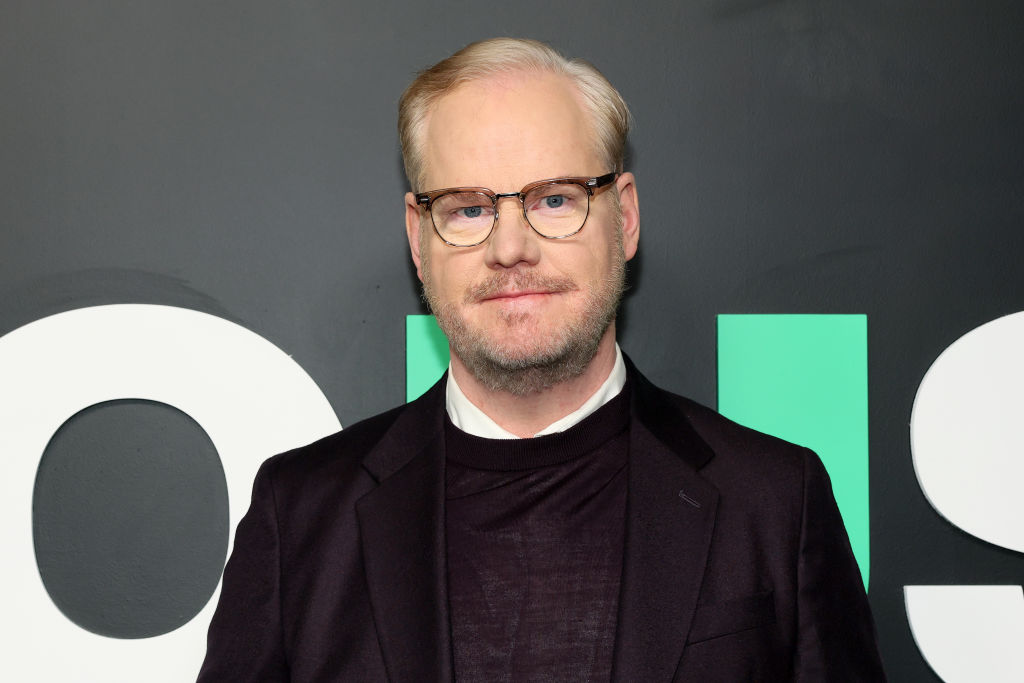 Jim Gaffigan Sort Of Regrets Wild Anti-Trump Posts, But Not Really