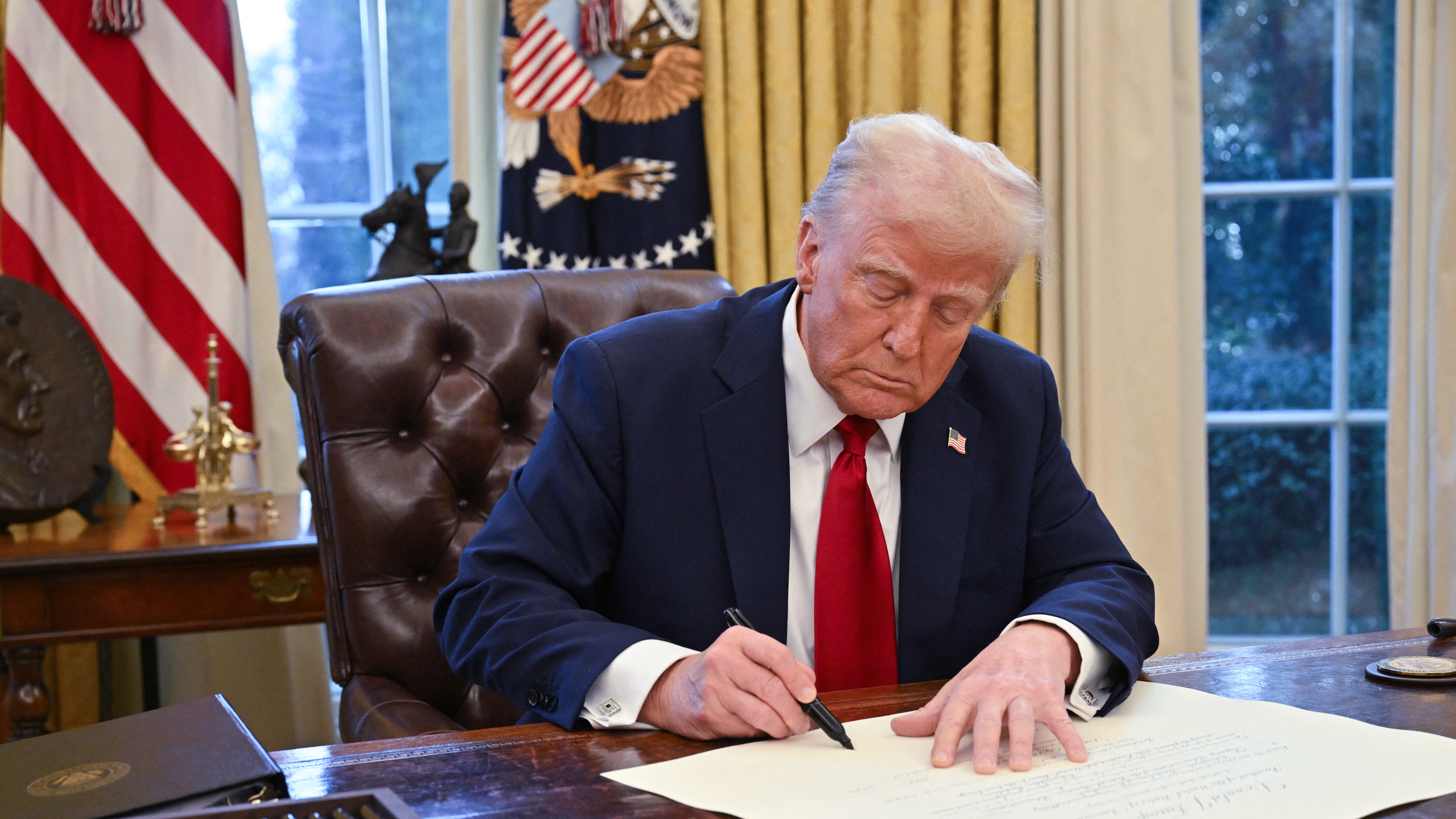 Donald Trump Issues Executive Orders On Flight Safety, DEI Following Reagan Airport Tragedy