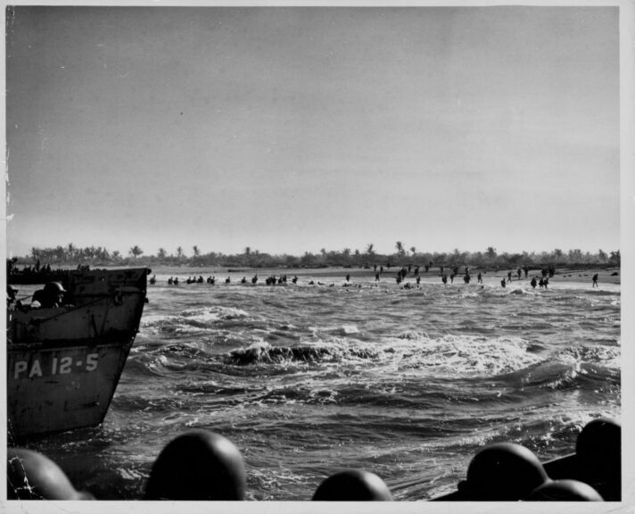 Coast Guard-manned landing barges bringing troops to the beaches of Lingayen Gulf during World War Two, Luzon, Philippines, circa January 7th 1945. (Photo by US Coast Guard/Getty Images)