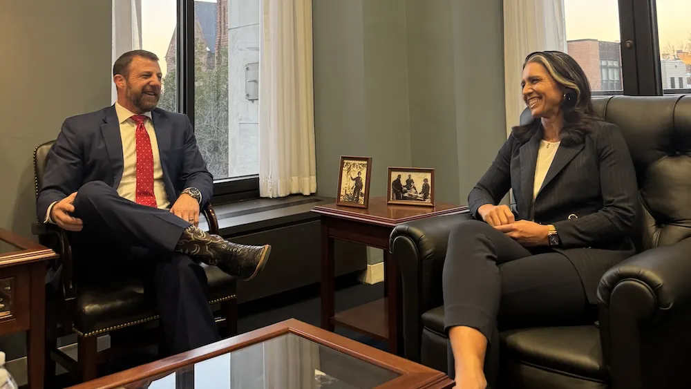 GOP Senator Blasts Questions About Tulsi Gabbard’s Qualifications: She’s ‘Not Pete Buttigieg’