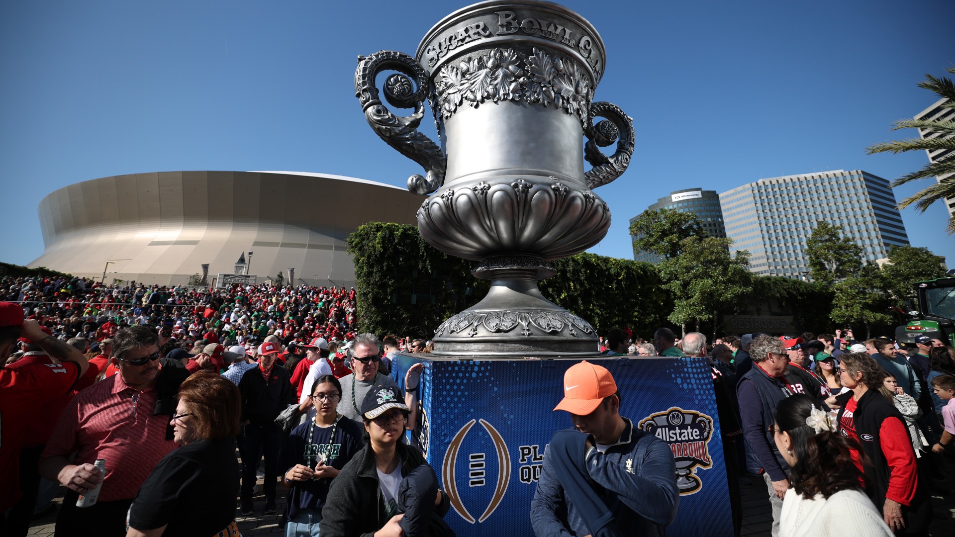 Sugar Bowl Opens With Moment Of Silence Following New Orleans Terror Attack