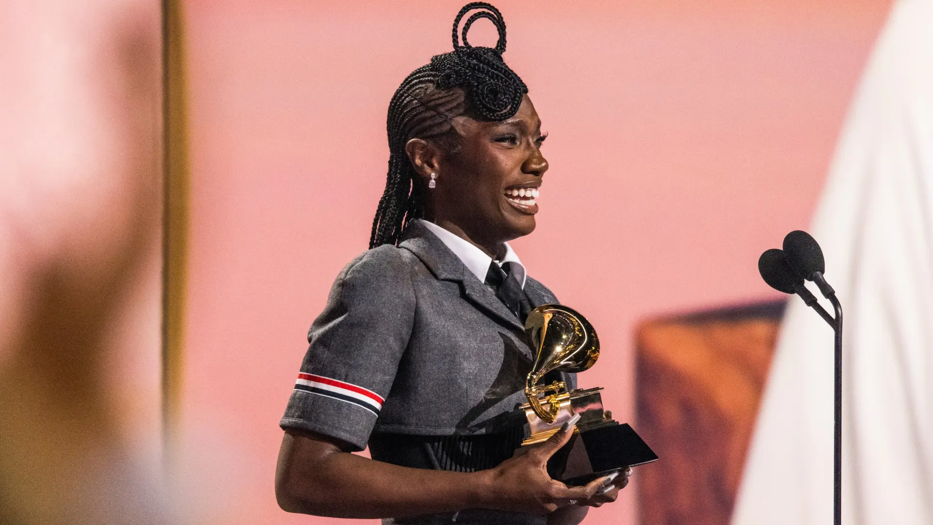 Doechii Rapping Female Rapper Praises God For Sobriety After Winning First Ever Grammy ...