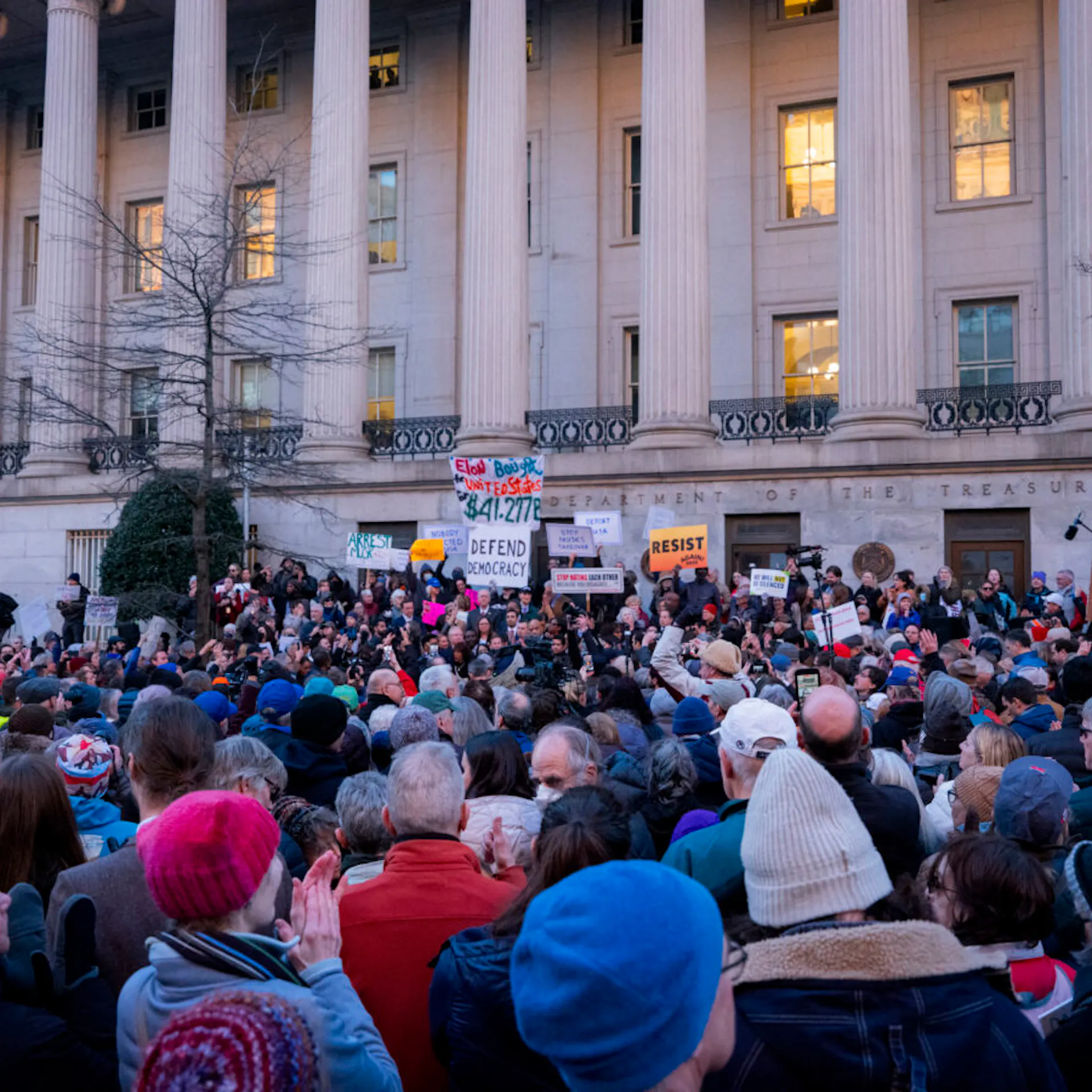 Federal Employee Unions Seek To Strip Buyout Offer From Federal Workers