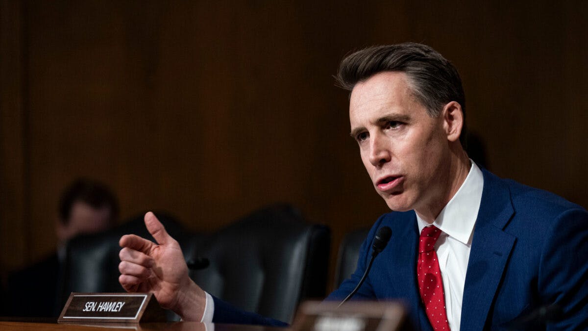 ‘Can Men Get Pregnant?’: Reproductive Doctor Refuses To Answer Senator’s Simple Question