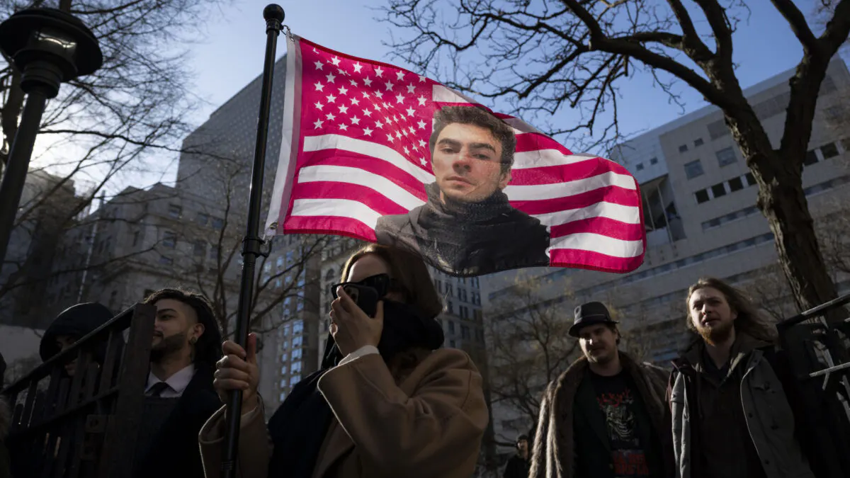 Luigi Mangione Requests Special Laptop Privileges In Preparation For Terrorism Trial