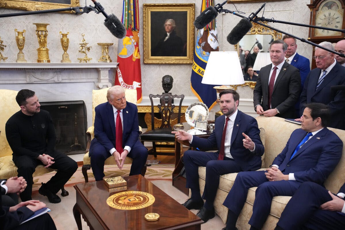 NextImg:Zelensky Warns Deal With Russia Is ‘Very, Very Far Away,’ But Says He Still Expects American Support