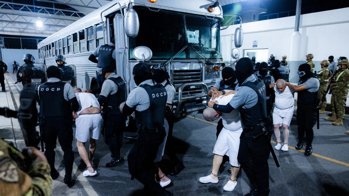 Vance Defends Trump Admin After It Admits To Mistakenly Deporting Salvadoran