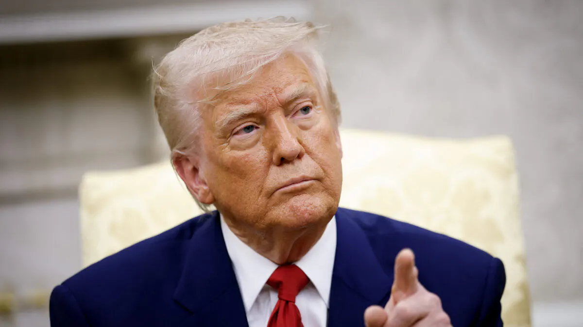 From Tariffs To Talks: Trump Adviser Reports 130 Countries Now Seek A Deal