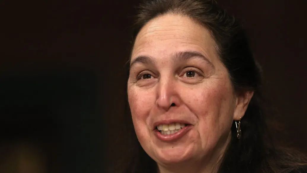 Judge Who Prevented Trump’s Deportation Of 500k Migrants Volunteered For Obama, Elizabeth Warren