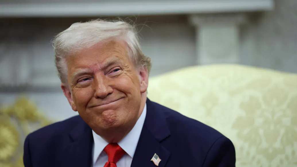 Kathy Hochul Tries To Own Trump On Sports Fandom, Faceplants