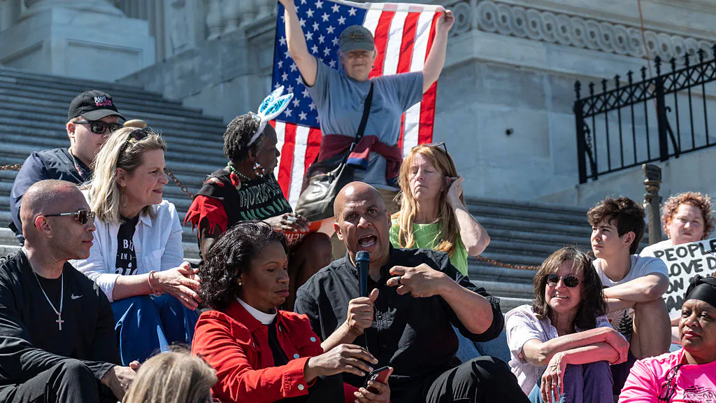 Cory Booker Leads Sing-Along On Capitol Steps