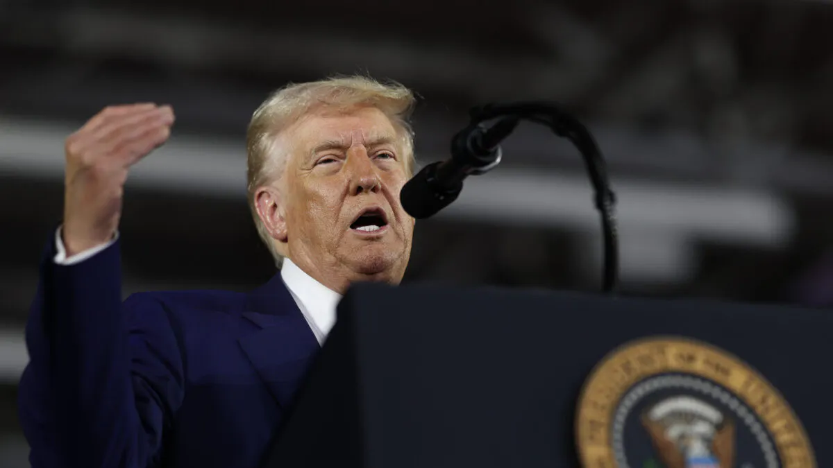 Trump Rips Judiciary After Judge Nixes Mass Deportation Plan