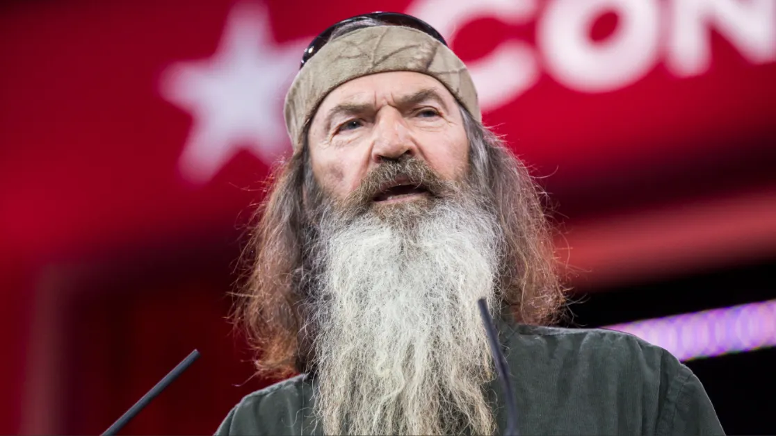 ‘Duck Dynasty’ Patriarch And Devout Christian Phil Robertson Dies At 79