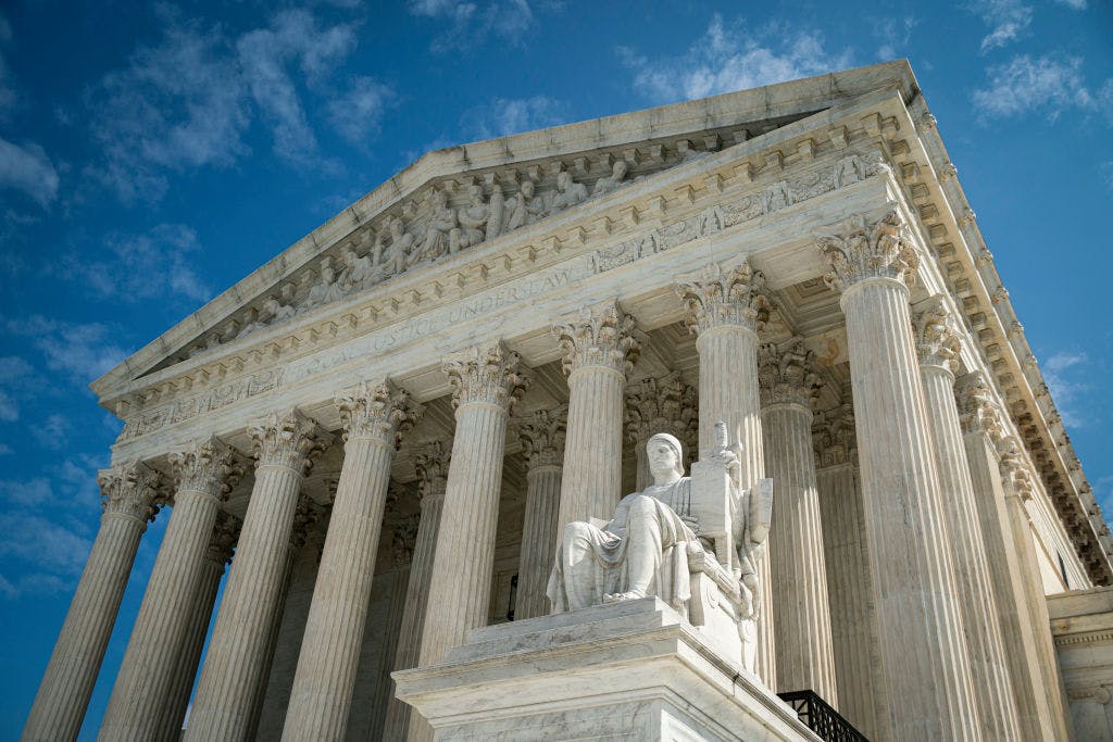 Supreme Court Sides With Trump, Limits Nationwide Injunctions In Birthright Citizenship Fight