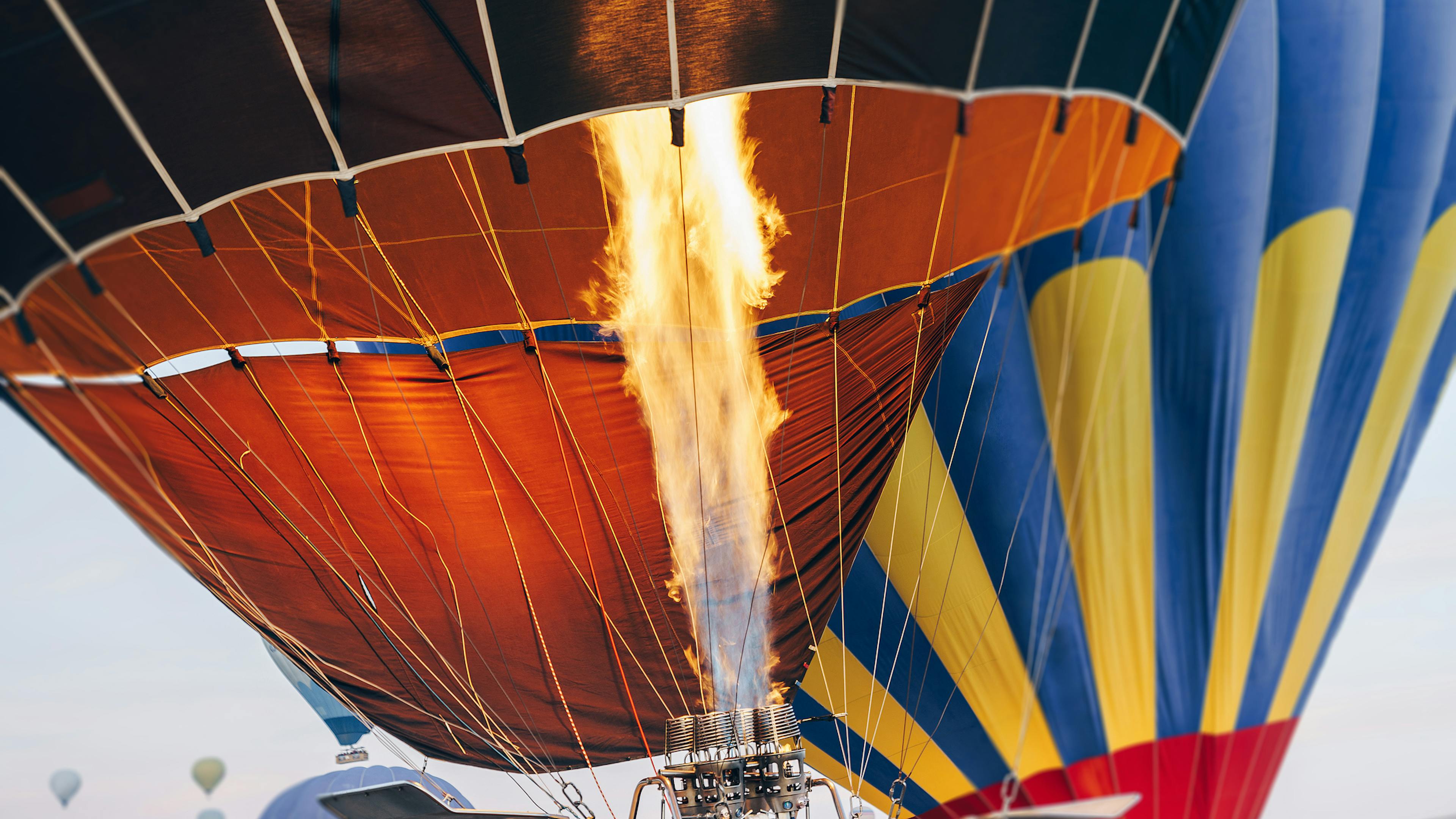 Horrifying Video Shows Hot Air Balloon Accident That Left 8 Dead
