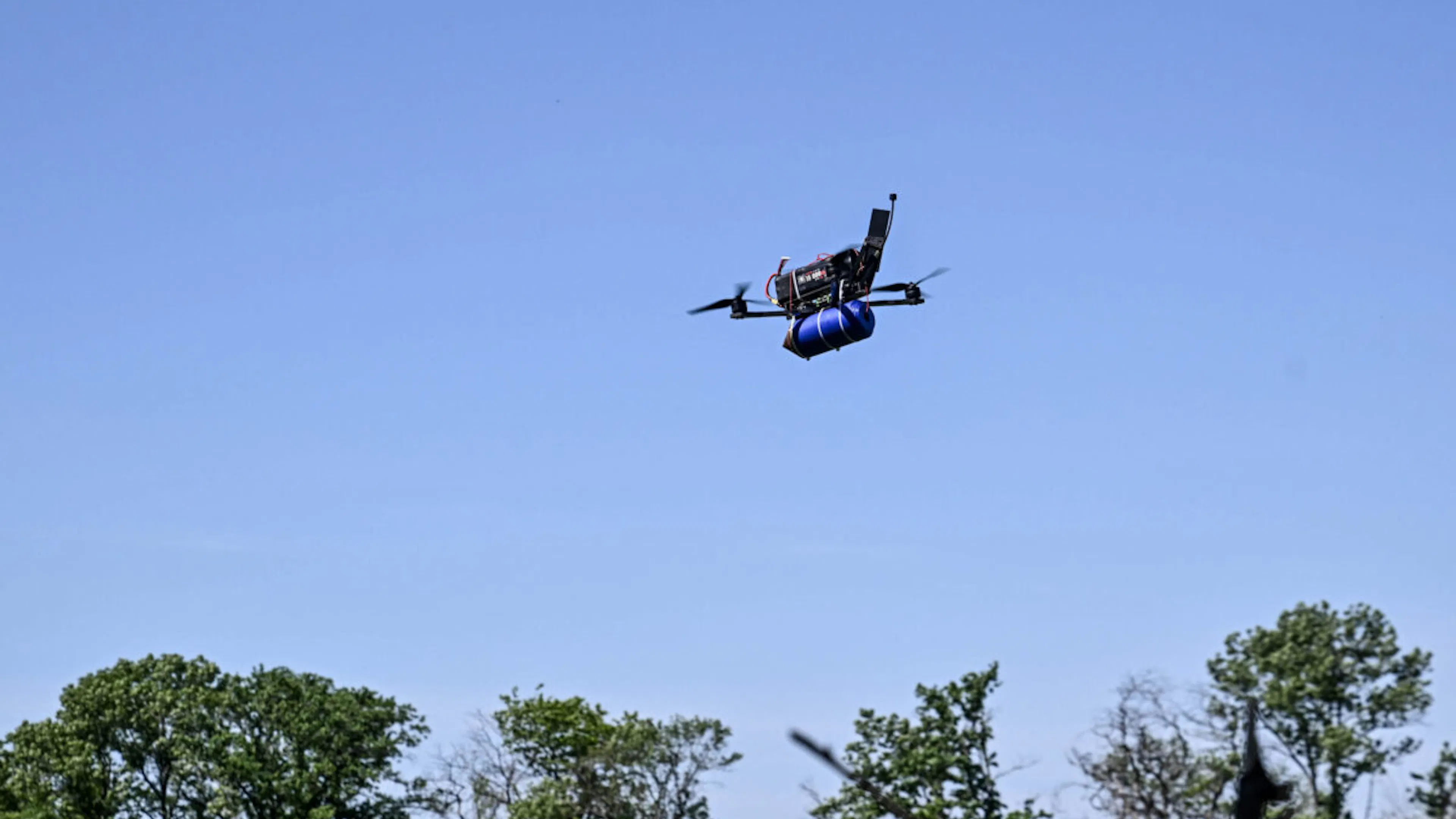 American Tanks and Soldiers Overwhelmed by Ukrainian Drones in War Games